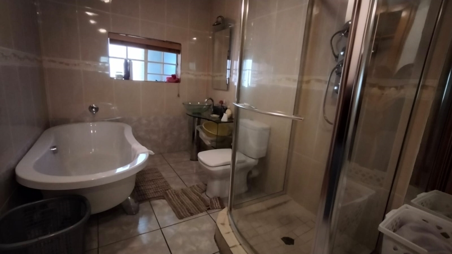 4 Bedroom Property for Sale in Cashan North West